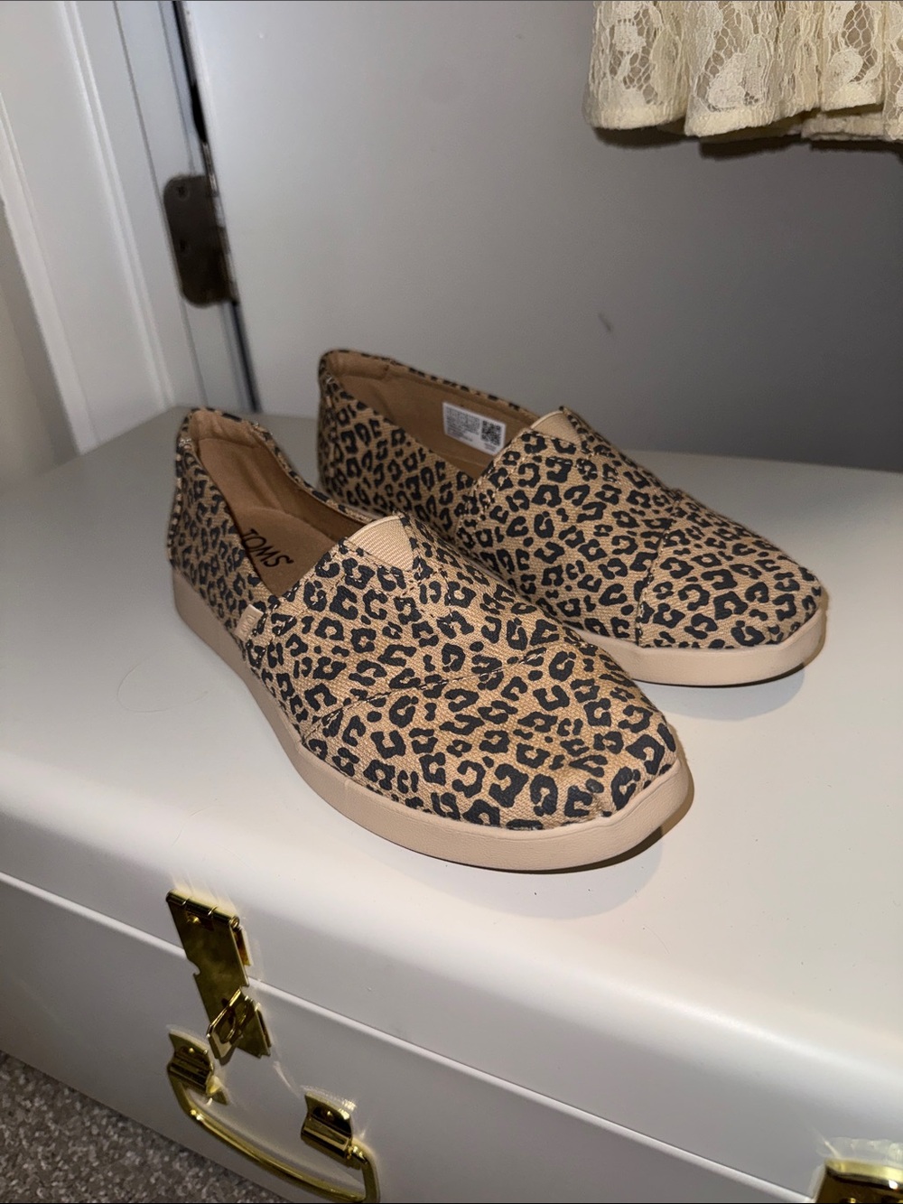 Toms Leopard Print Slip-On Flats - Tan & Black